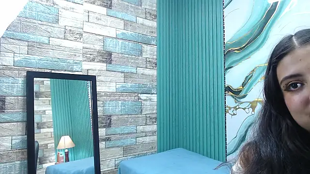 Snapshot of millybell303av chatting on January 8, 2026, 1:39 pm millybell303av online show from January 8, 2026, 1:39 pm