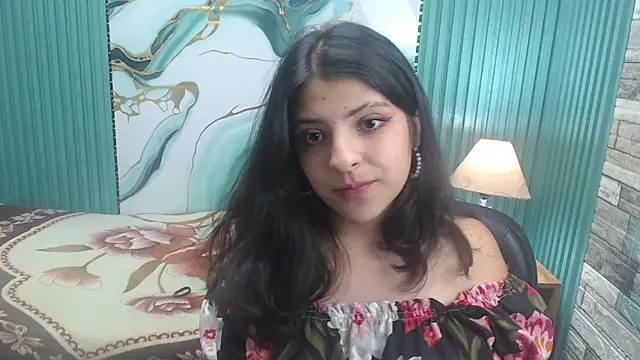 Snapshot of millybell303av chatting on January 6, 2026, 1:15 pm millybell303av online show from January 6, 2026, 1:15 pm