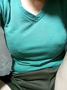 Snapshot of Nllpvp chatting on April 15, 2026, 11:38 pm Nllpvp online show from April 15, 2026, 11:38 pm