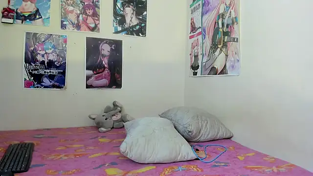 Snapshot of abril_onnel chatting on October 17, 2025, 6:43 pm abril onnel online show from October 17, 2025, 6:43 pm