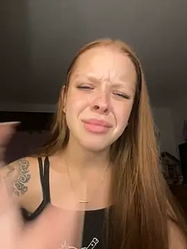 Snapshot of Piaaa3 chatting on February 3, 2026, 6:33 am Piaaa3 online show from February 3, 2026, 6:33 am