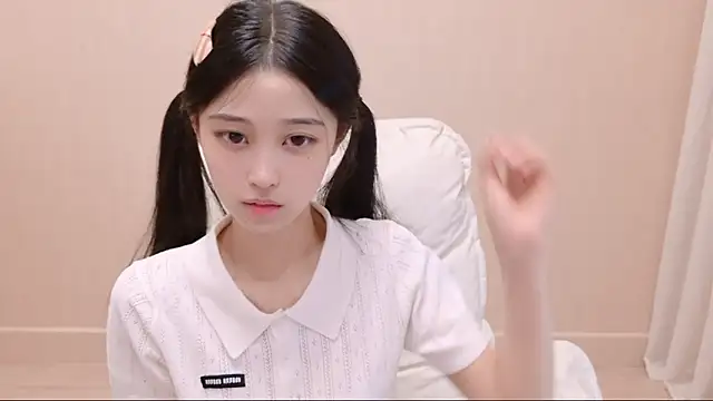 iiiiiiiiiu online show from May 11, 2026, 2:45 pm