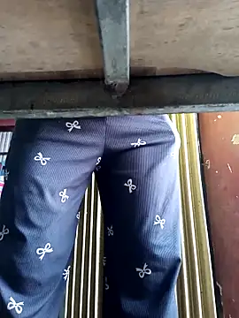 Snapshot of LINSA20 chatting on February 6, 2026, 9:27 am LINSA20 online show from February 6, 2026, 9:27 am