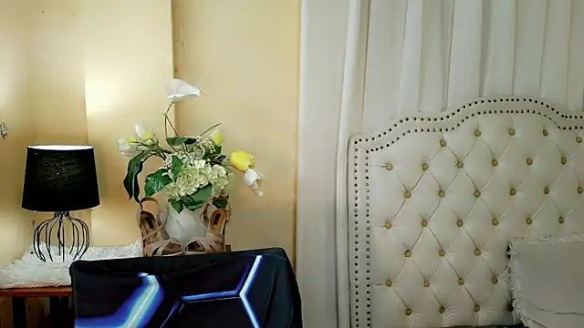 SweetcockAsian online show from January 14, 2026, 6:44 pm