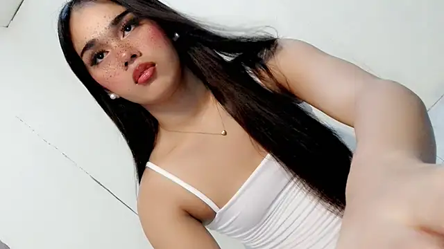 itsmadisonfucker online show from April 7, 2026, 5:26 pm