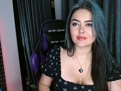 VegaLyra  online show from March 9, 2026, 10:13 pm