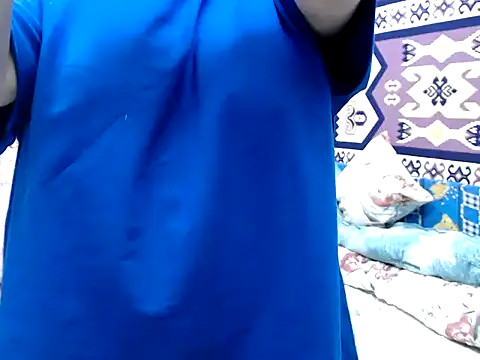 Snapshot of Adelinemilf chatting on January 9, 2026, 7:26 am Adelinemilf online show from January 9, 2026, 7:26 am