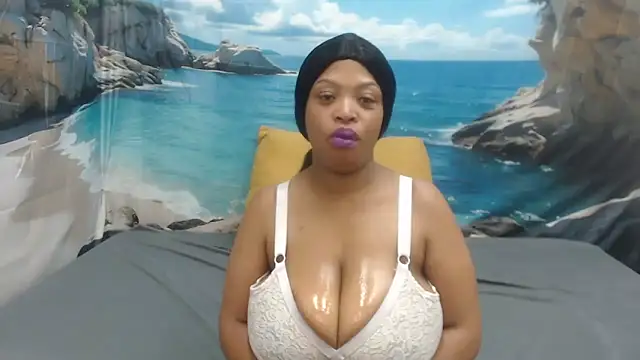 Snapshot of SWEET_MELONSxxx chatting on May 13, 2026, 5:03 am SWEET MELONSxxx online show from May 13, 2026, 5:03 am