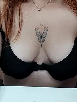 Snapshot of camilapia chatting on January 15, 2026, 4:05 am camilapia online show from January 15, 2026, 4:05 am