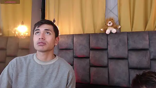 Snapshot of Maik_Russo chatting on February 17, 2026, 12:13 pm Maik Russo online show from February 17, 2026, 12:13 pm