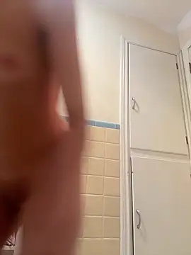 jojosbizarrelyf online show from March 29, 2026, 9:38 pm