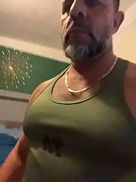 Snapshot of wolfbucker chatting on January 10, 2026, 5:25 am wolfbucker online show from January 10, 2026, 5:25 am