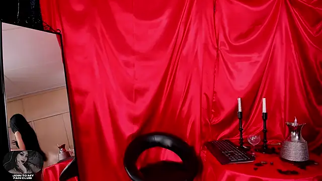 Sacred Sin Room online show from February 16, 2026, 1:43 pm