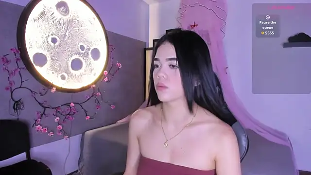 Snapshot of Luna__02 chatting on March 4, 2026, 11:40 am Luna 02 online show from March 4, 2026, 11:40 am