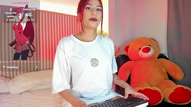 Snapshot of lia_corner chatting on February 13, 2026, 7:58 pm lia corner online show from February 13, 2026, 7:58 pm