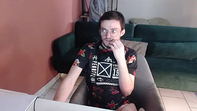 Snapshot of davidfrenchlove chatting on February 27, 2026, 3:56 pm davidfrenchlove online show from February 27, 2026, 3:56 pm