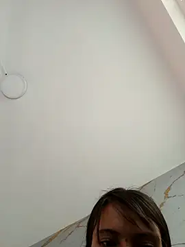 Snapshot of Michelle_ec chatting on April 16, 2026, 6:30 pm Michelle ec online show from April 16, 2026, 6:30 pm