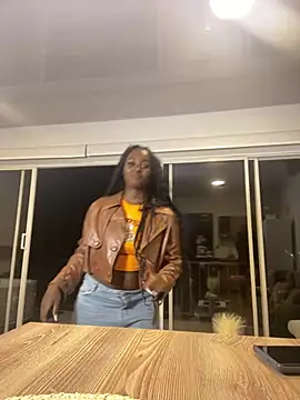 Snapshot of laaspri chatting on February 14, 2026, 2:01 am laaspri online show from February 14, 2026, 2:01 am