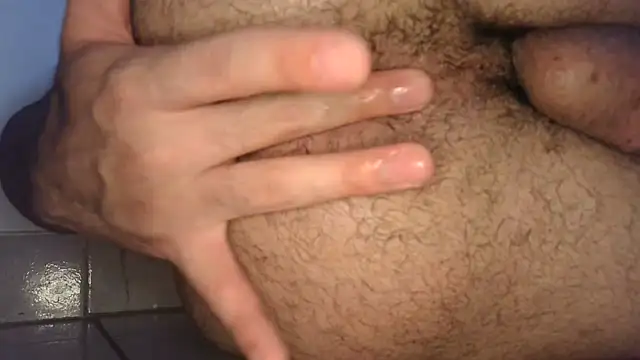 rodrigoxpas online show from April 15, 2026, 8:31 pm