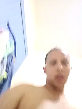 Albertofcille online show from April 7, 2026, 11:28 pm