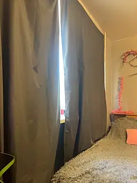 Adele Shy  online show from February 26, 2026, 6:13 am