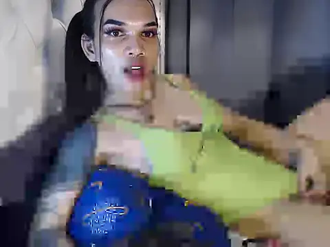 Snapshot of hungry_cock22 chatting on July 22, 2026, 10:50 am hungry cock22 online show from July 22, 2026, 10:50 am