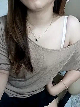 Snapshot of ChanChanLy chatting on April 1, 2026, 3:31 pm ChanChanLy online show from April 1, 2026, 3:31 pm