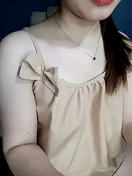 ChanChanLy online show from February 18, 2026, 4:32 am