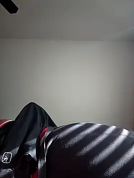 alexandercubo online show from February 4, 2026, 7:09 pm