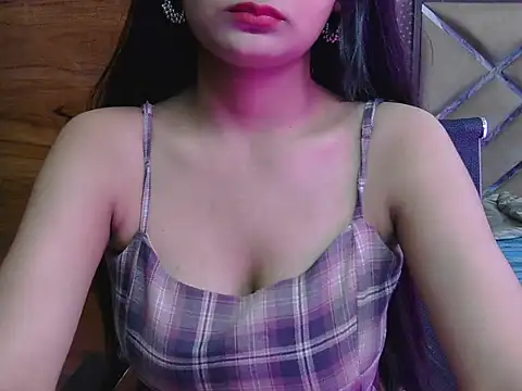 sweet riyaaa online show from June 20, 2026, 4:28 am