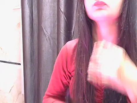 Snapshot of sweet_riyaaa chatting on February 18, 2026, 5:49 am sweet riyaaa online show from February 18, 2026, 5:49 am