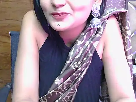 Snapshot of sweet_riyaaa chatting on April 24, 2026, 4:58 am sweet riyaaa online show from April 24, 2026, 4:58 am