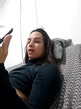 Snapshot of ofjuliaa chatting on May 22, 2026, 9:57 pm ofjuliaa online show from May 22, 2026, 9:57 pm