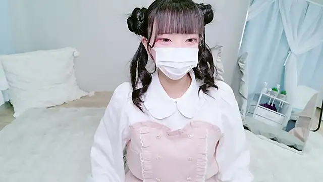 Nonn chan online show from February 17, 2026, 4:10 am