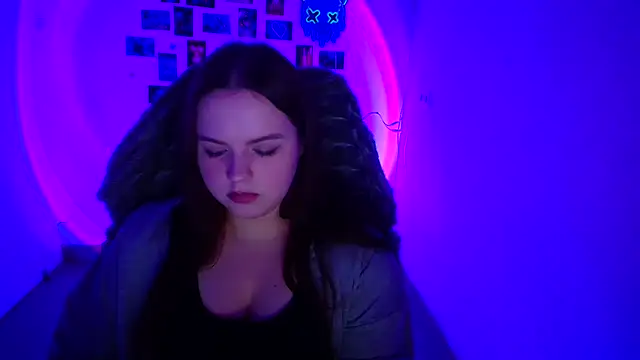 Kitty Mia Kitty online show from February 16, 2026, 6:34 am