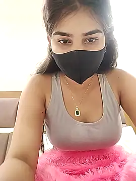 babydoll7172 online show from February 12, 2026, 2:44 am