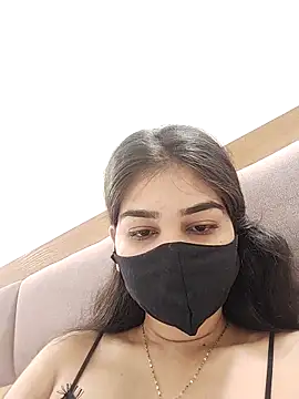 babydoll7172 online show from February 14, 2026, 4:34 am