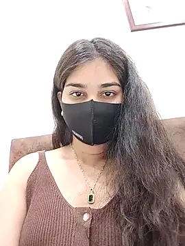 babydoll7172 online show from May 7, 2026, 4:43 pm