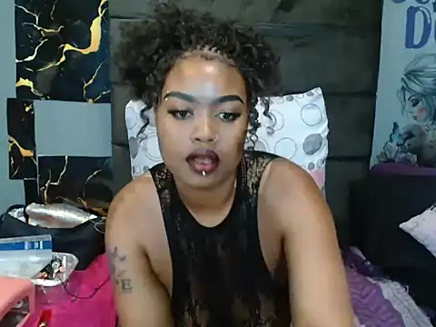 Snapshot of Sexy_Doll_xXx chatting on April 30, 2026, 3:41 pm Sexy Doll xXx online show from April 30, 2026, 3:41 pm