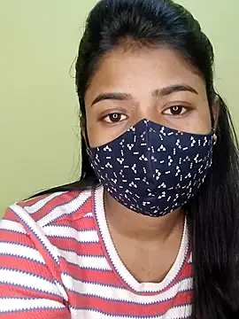 Snapshot of trinasa chatting on March 4, 2026, 9:33 pm trinasa online show from March 4, 2026, 9:33 pm