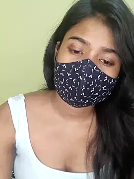 Snapshot of trinasa chatting on April 9, 2026, 7:53 pm trinasa online show from April 9, 2026, 7:53 pm