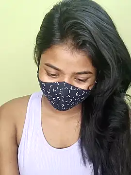 Snapshot of trinasa chatting on March 6, 2026, 9:43 pm trinasa online show from March 6, 2026, 9:43 pm