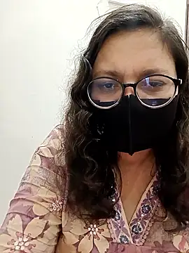 Snapshot of piryasharma005 chatting on January 11, 2026, 11:44 pm piryasharma005 online show from January 11, 2026, 11:44 pm