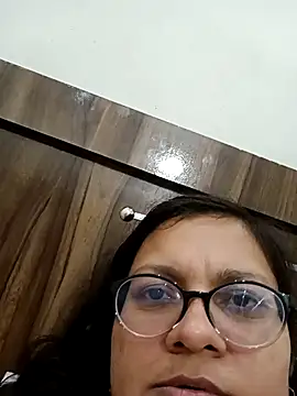 Snapshot of piryasharma005 chatting on February 2, 2026, 7:24 pm piryasharma005 online show from February 2, 2026, 7:24 pm