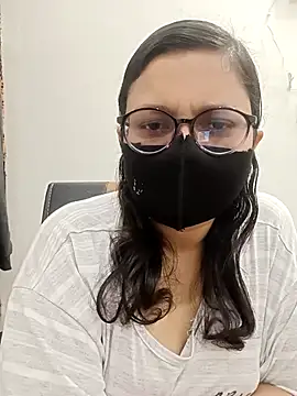 Snapshot of piryasharma005 chatting on February 8, 2026, 8:01 am piryasharma005 online show from February 8, 2026, 8:01 am