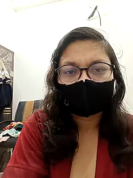 Snapshot of piryasharma005 chatting on January 17, 2026, 1:31 am piryasharma005 online show from January 17, 2026, 1:31 am