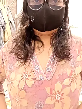 Snapshot of piryasharma005 chatting on January 11, 2026, 11:39 am piryasharma005 online show from January 11, 2026, 11:39 am