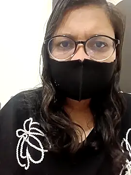 Snapshot of piryasharma005 chatting on February 23, 2026, 7:31 am piryasharma005 online show from February 23, 2026, 7:31 am