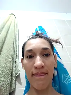 Snapshot of EcoDePiel chatting on April 1, 2026, 1:41 pm EcoDePiel online show from April 1, 2026, 1:41 pm