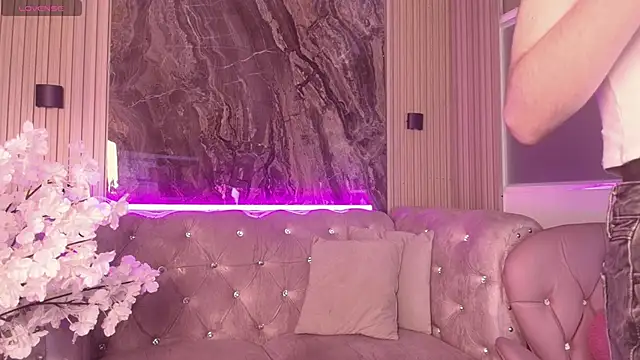 Snapshot of Allison_Parker1_ chatting on February 9, 2026, 12:25 pm Allison Parker1 online show from February 9, 2026, 12:25 pm